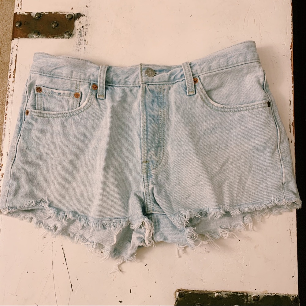 Urban Outfitters Levi Strauss Shorts